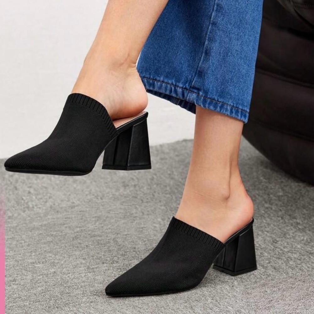 Basic Knit Point Toe Mules